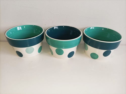 Spotty ice cream bowls - ice,